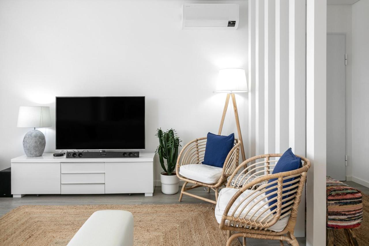Consolacao & Supertubos Beach House ภายนอก รูปภาพ