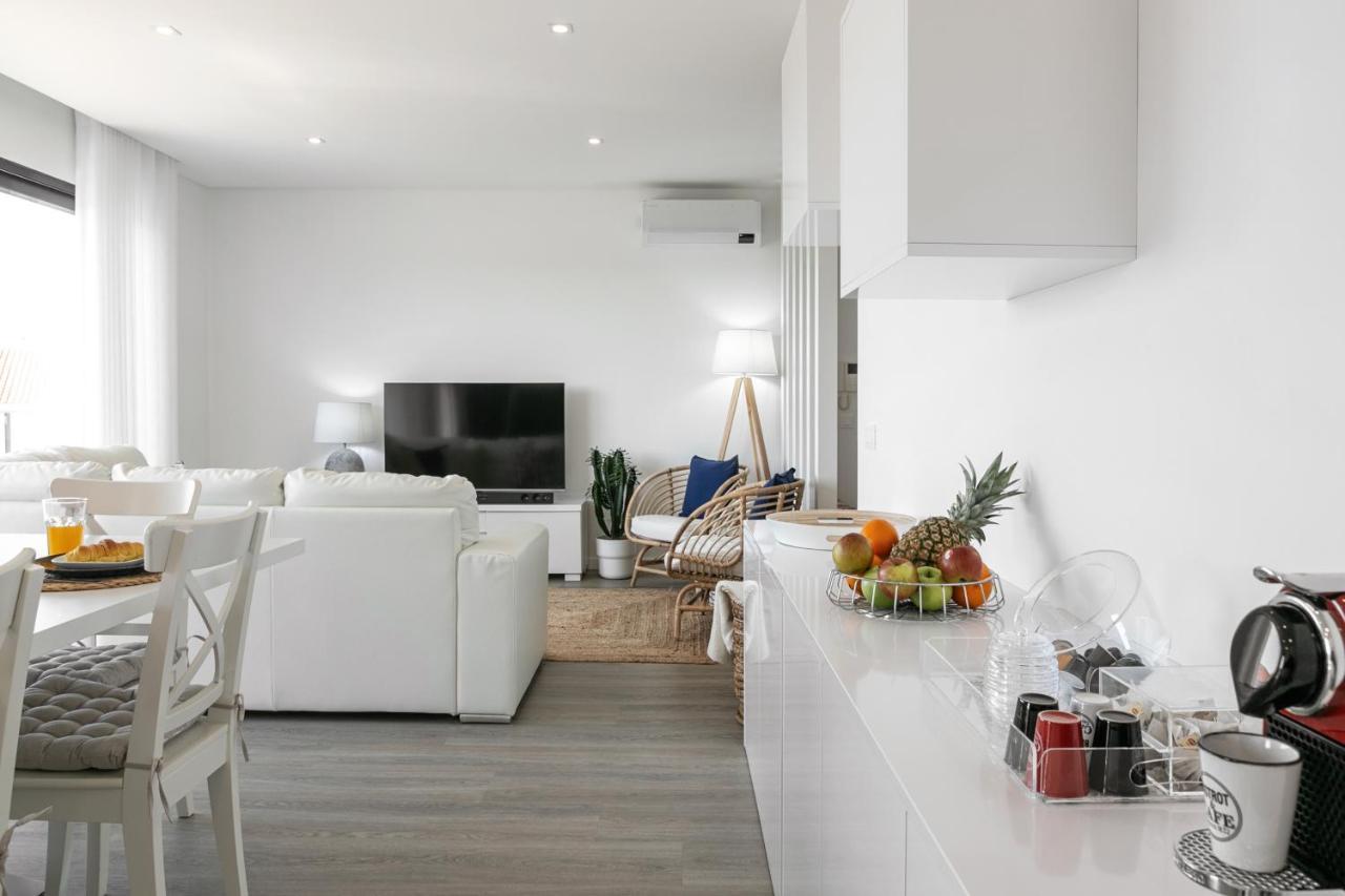 Consolacao & Supertubos Beach House ภายนอก รูปภาพ